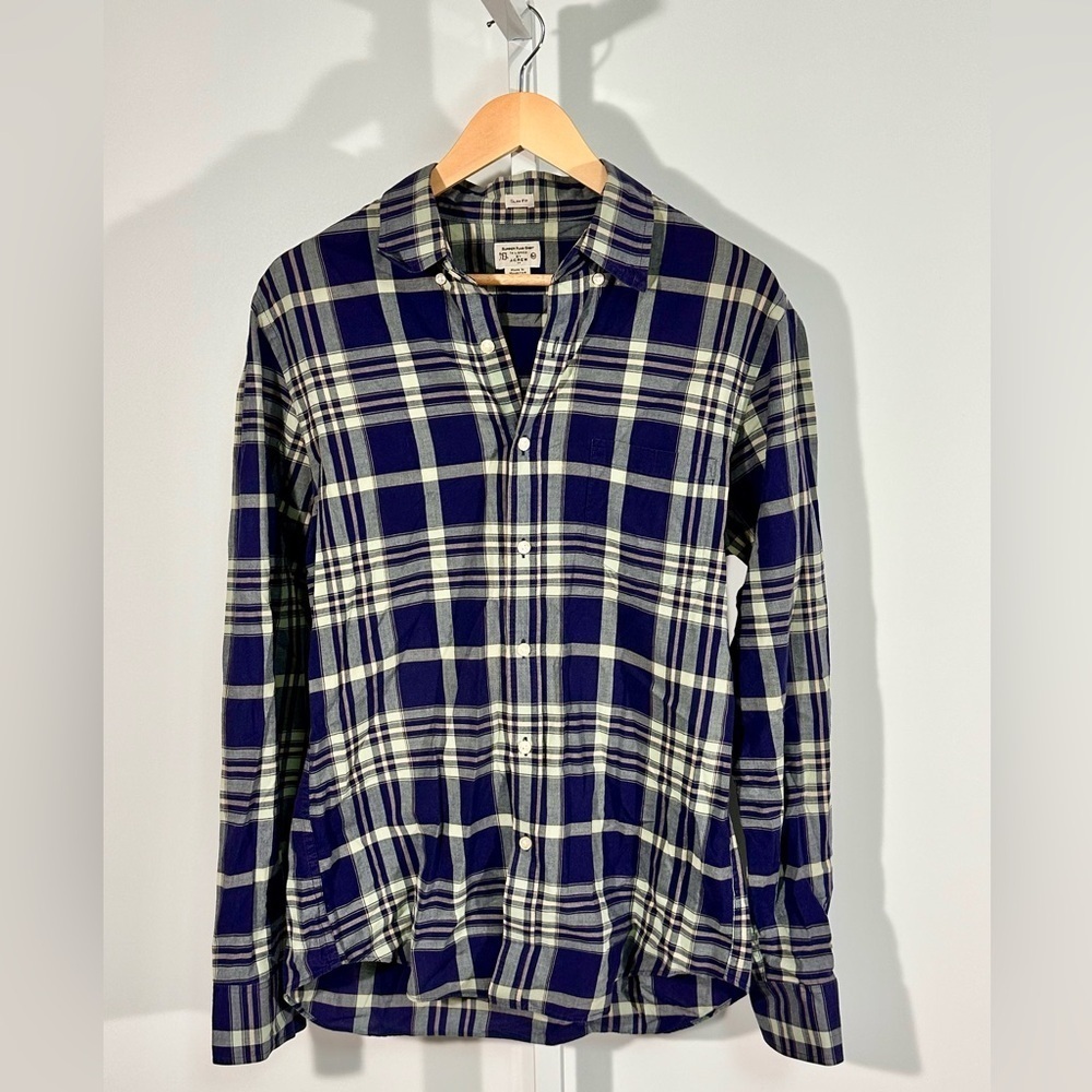 Crew Tailored “Summer Plaid” Button-Down – Slim Fit – Navy + Sage – M